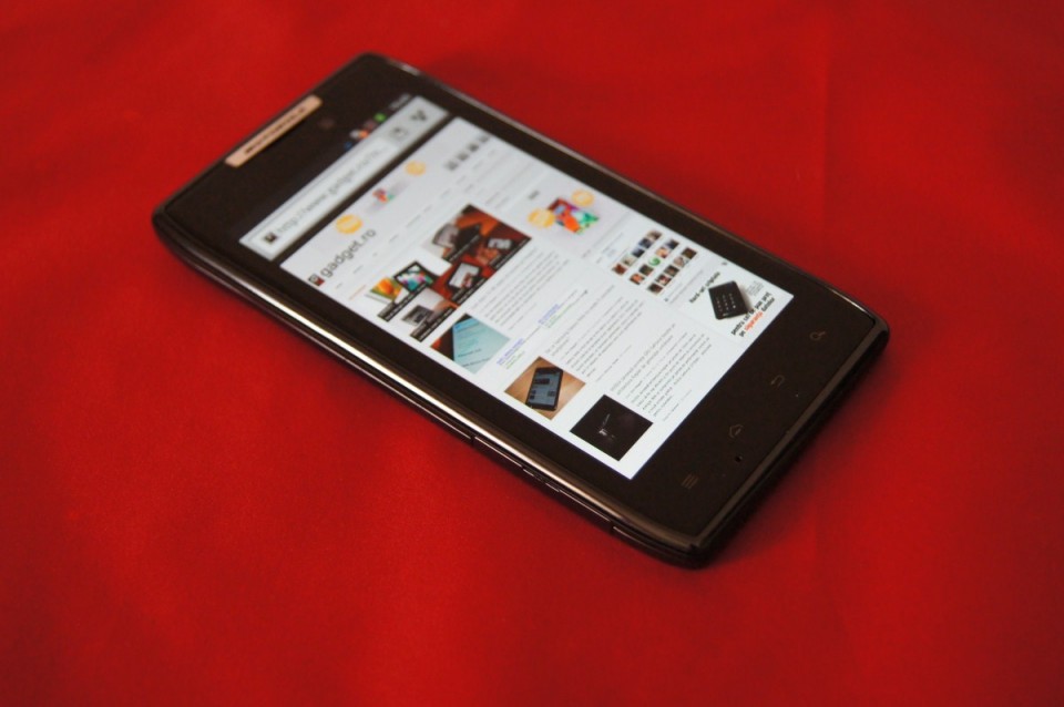 Motorola RAZR - review
