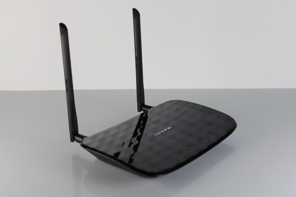 surplus Sideboard Settle Router wireless TP-Link Archer C2 AC750 - review : Gadget.ro – Hi-Tech  Lifestyle