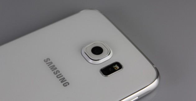 camera foto de pe Samsung Galaxy S6