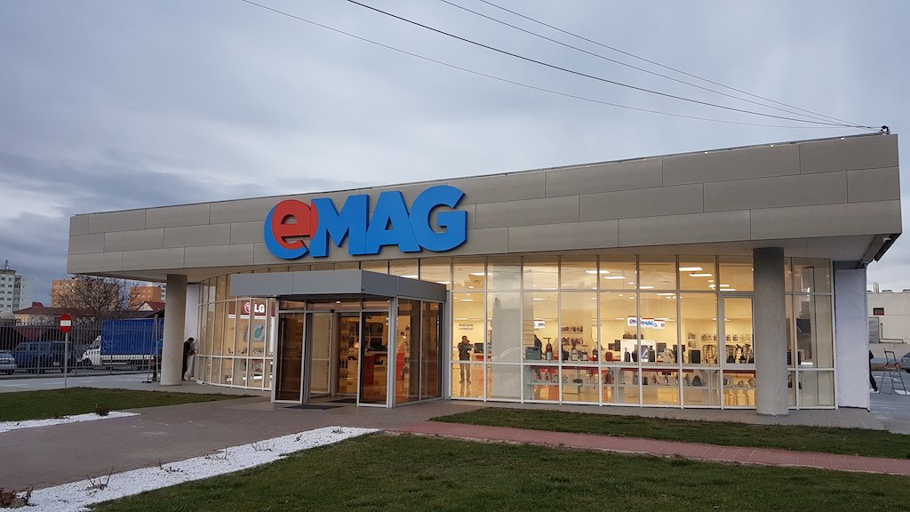 stomach Respect Breaking news eMAG a deschis la Sibiu cel mai mare showroom din provincie : Gadget.ro –  Hi-Tech Lifestyle