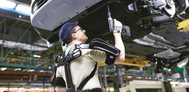 Ford costume exoscheletice