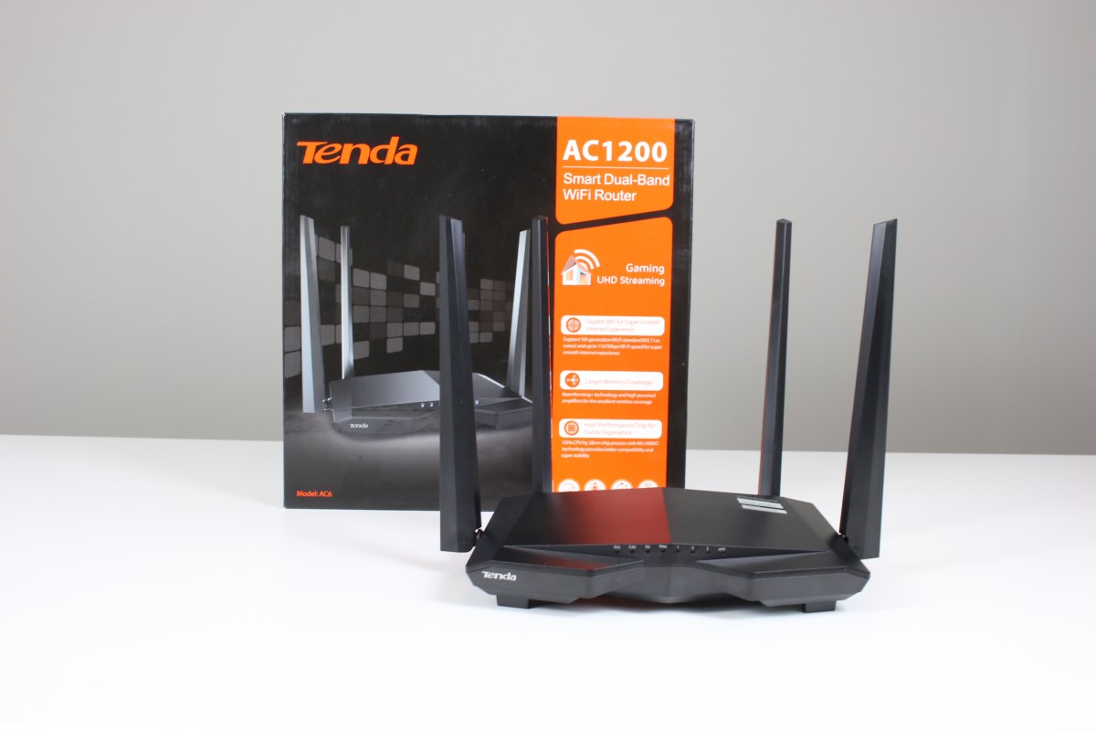 connect bottom earphone Router wireless Tenda AC6 - review : Gadget.ro – Hi-Tech Lifestyle