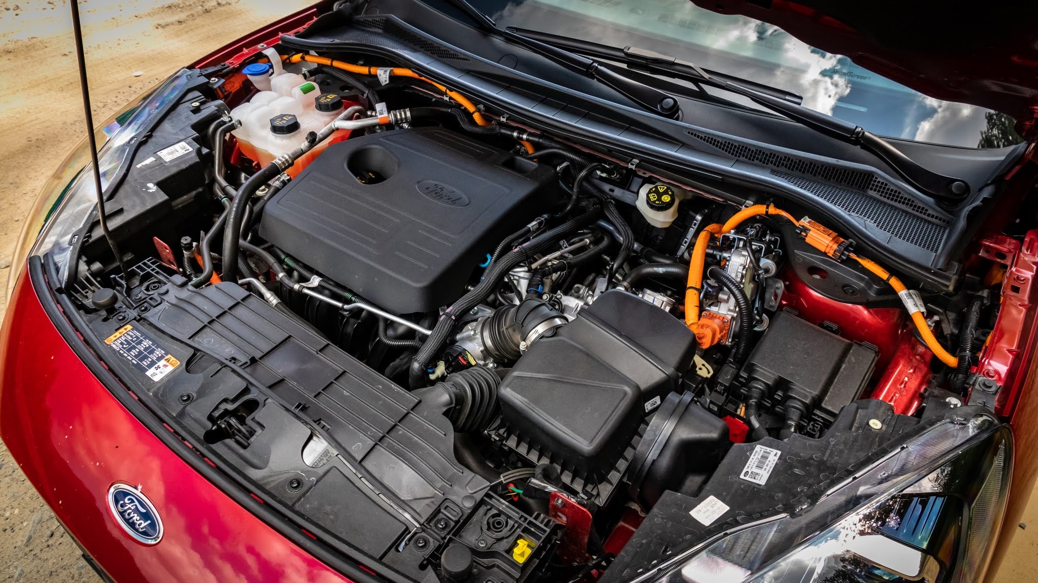 Motor Ford Kuga Plug-In Hybrid 2020