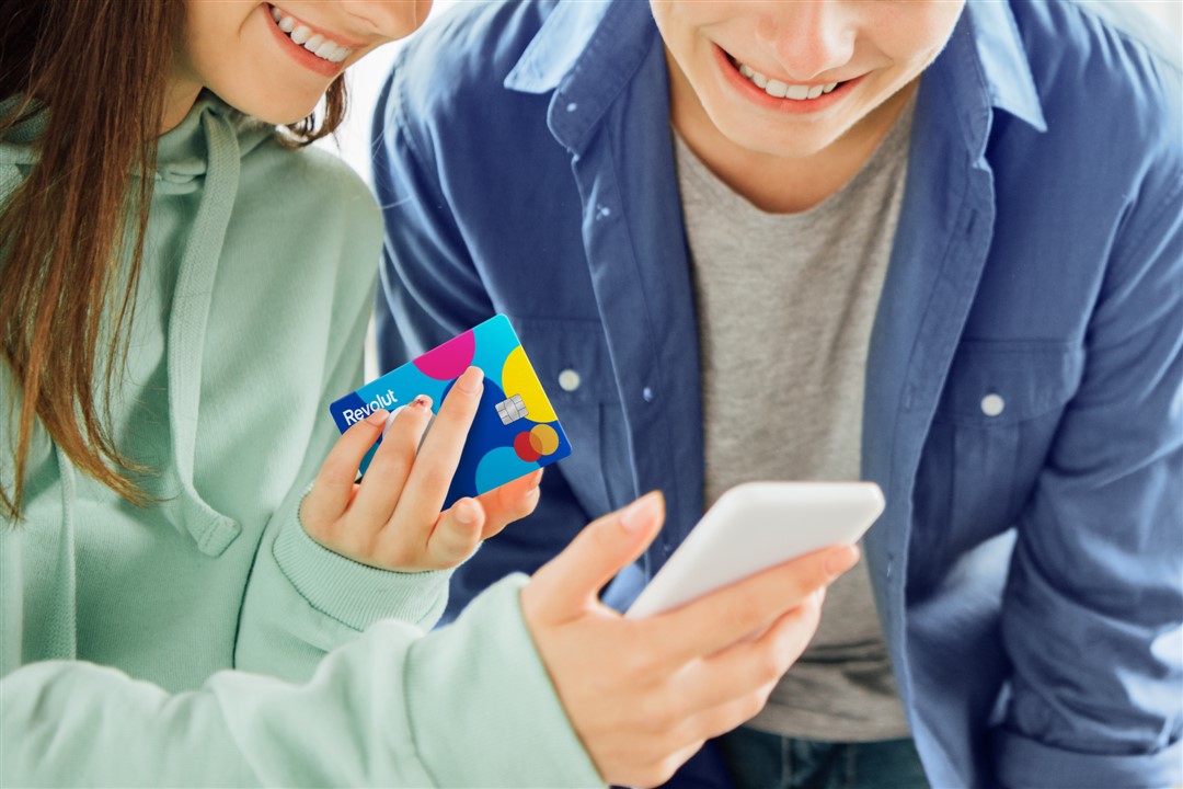 Revolut Junior este disponibil și cu Apple Pay Gadget.ro HiTech