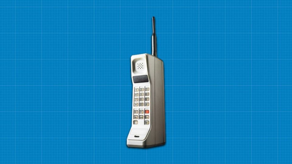 50 de ani de la primul apel făcut de pe un telefon mobil