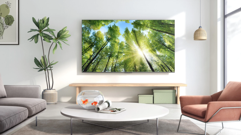Oferta zilei: Smart TV cu diagonală de 215 cm la sub 5000 lei