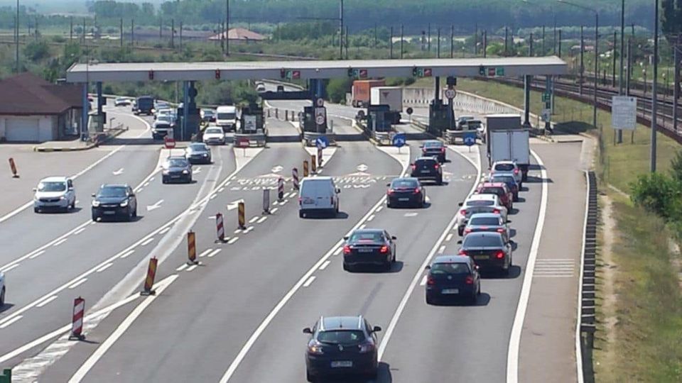 Achitarea taxei de pod de la Feteşti – Cernavodă se suspendă provizoriu începând cu 1 iunie