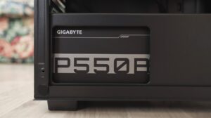 PC Gaming Zmeu Legendar powered by Gigabyte de la PC Garage - review