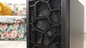 PC Gaming Zmeu Legendar powered by Gigabyte de la PC Garage - review