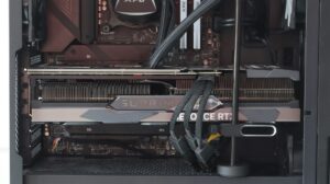 Placa video MSI Suprim X NVIDIA GeForce RTX 4070 Ti 12G - review