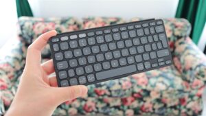 Tastatura portabila Logitech Keys-To-Go 2 - review