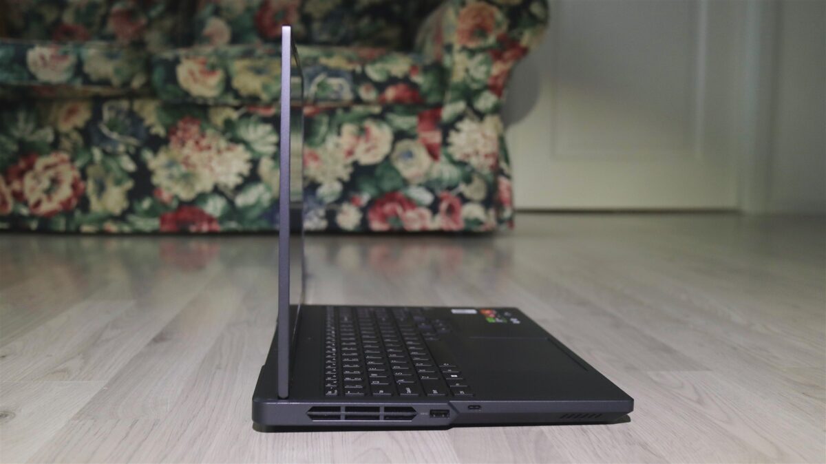 Laptop gaming Lenovo Legion Pro 5 16ARX8