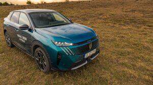 Peugeot 3008 GT 1.2 Hybrid 136CP E-DCS6 - review