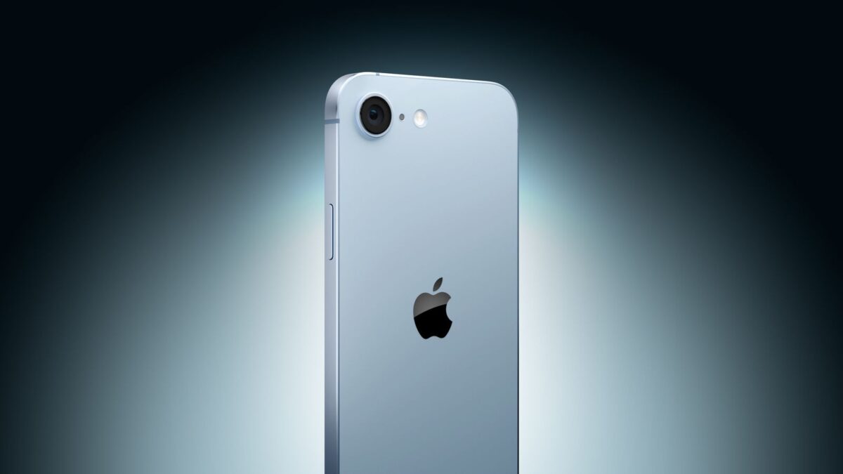 iPhone-SE-4-Blue-Feature-1-