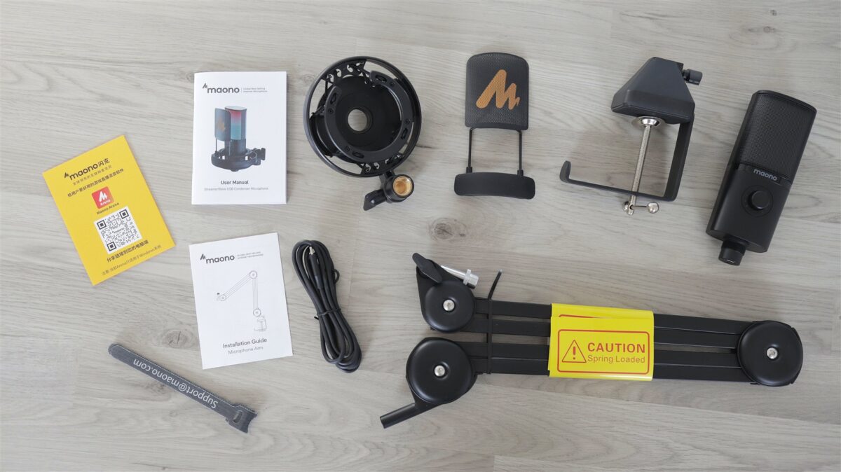 Microfon gaming Maono PM450S cu boom arm inclus - review