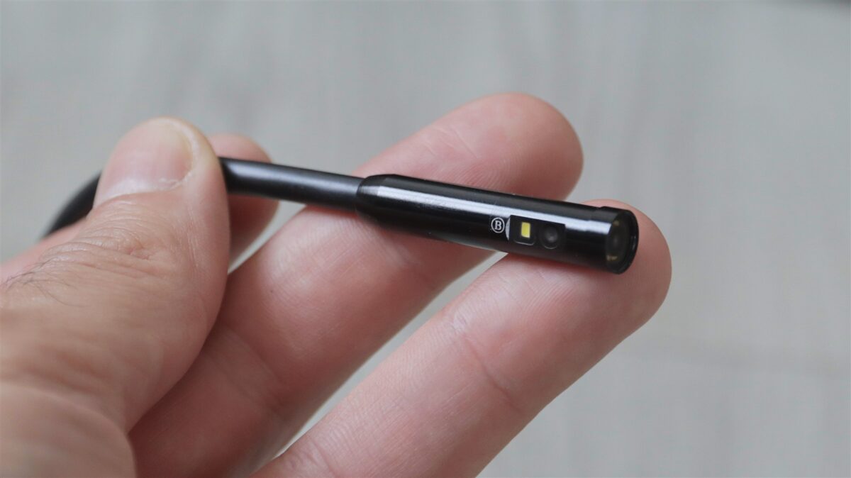 Camera endoscopica cu ecran LCD Vevor SC8 - review