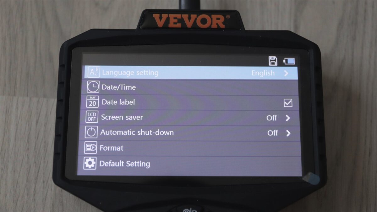 Camera endoscopica cu ecran LCD Vevor SC8 - review