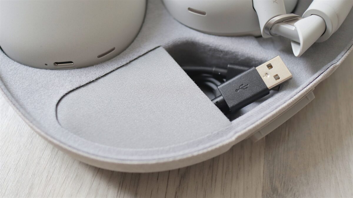 Casti wireless over-ear Sony WH-1000XM6 - review