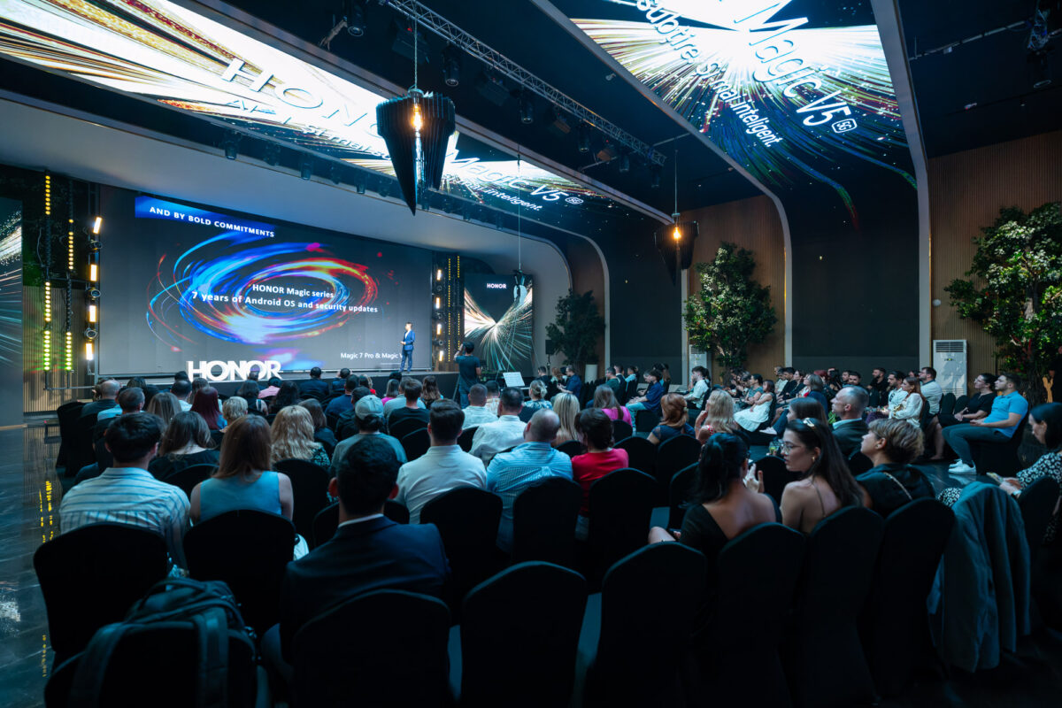 Eveniment lansare HONOR Magic v5