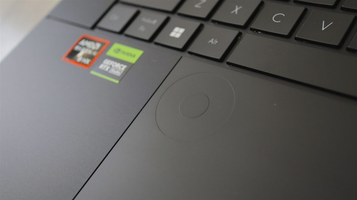 Laptop ASUS ProArt P16 (H7606) - review