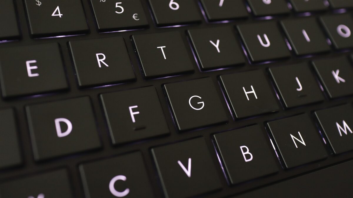 Laptop ASUS ProArt P16 (H7606) - review