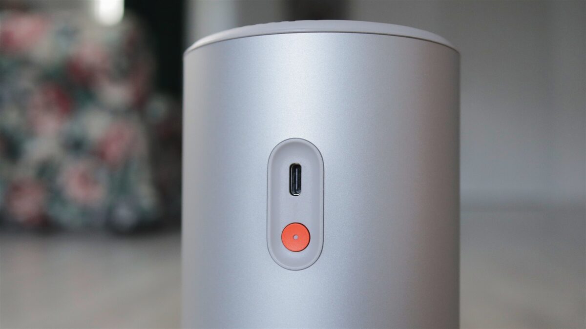 Proiector portabil smart XGIMI MoGo 4 - review