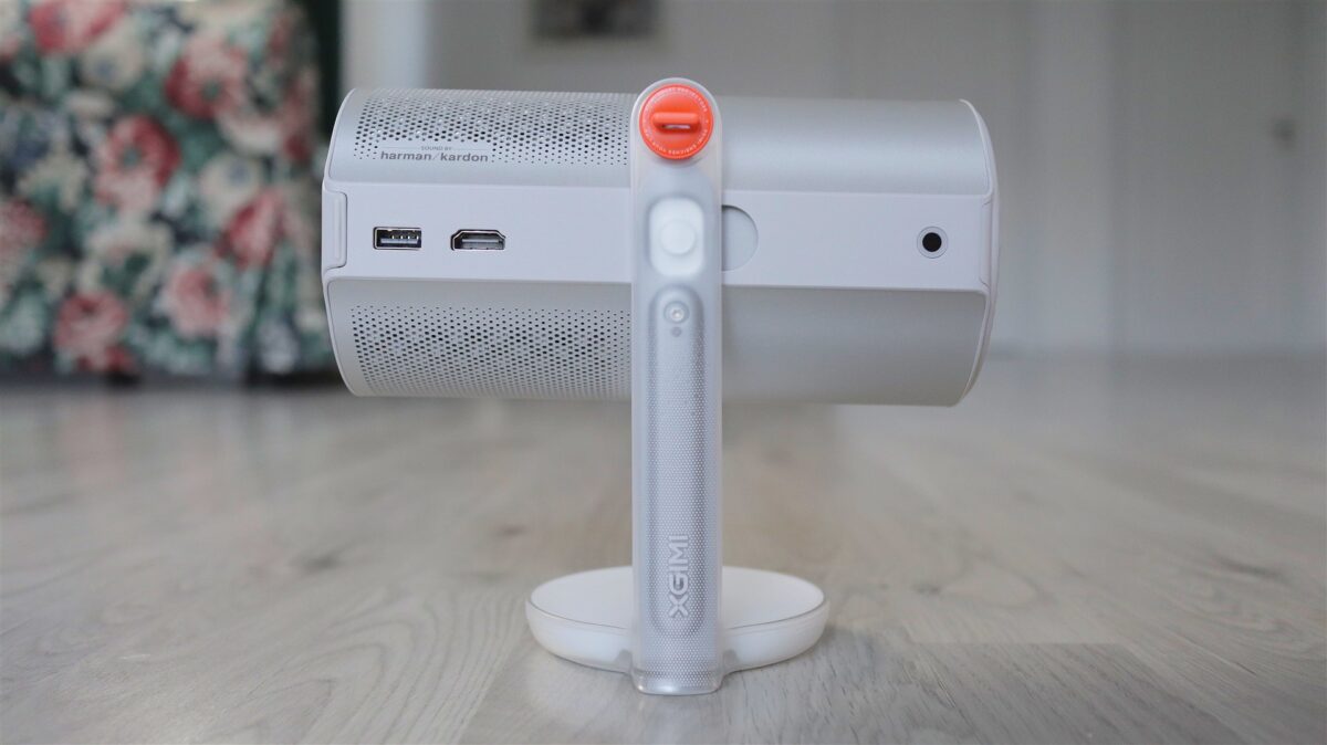 Proiector portabil smart XGIMI MoGo 4 - review