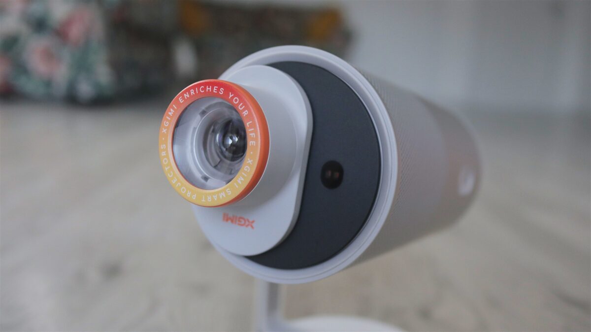 Proiector portabil smart XGIMI MoGo 4 - review