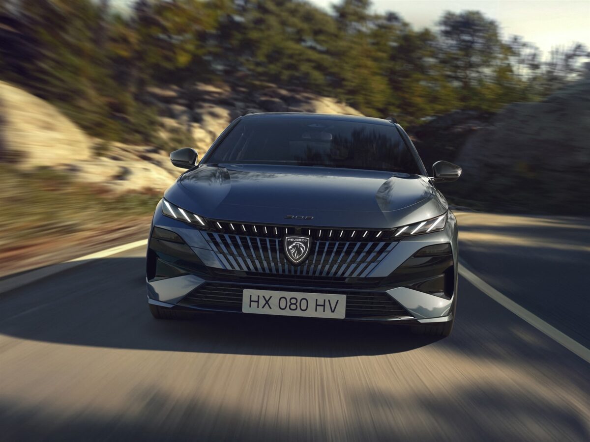 Noul Peugeot 308 2025