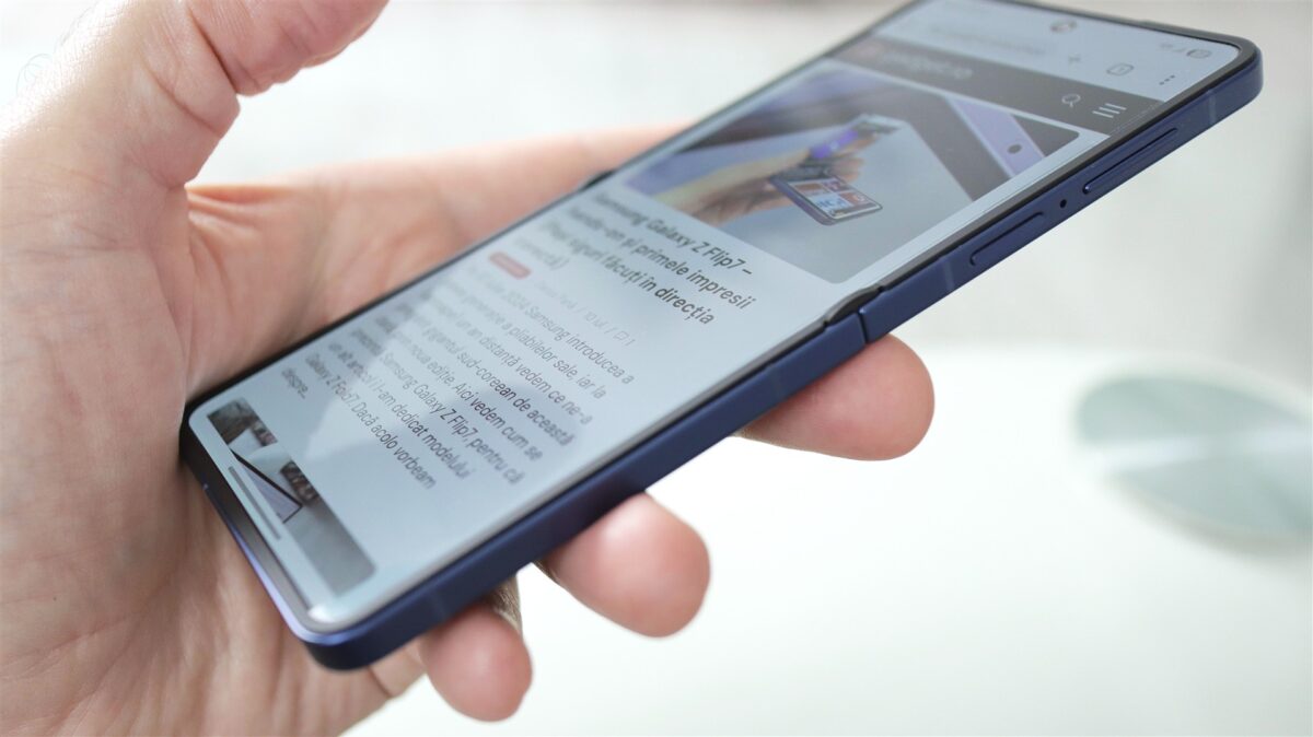 Samsung Galaxy Z Flip7 - review