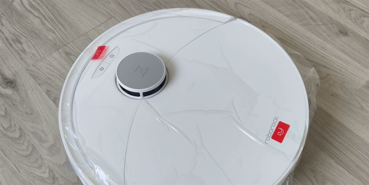 Robot de aspirare Roborock Q10 PF+ - prezentare