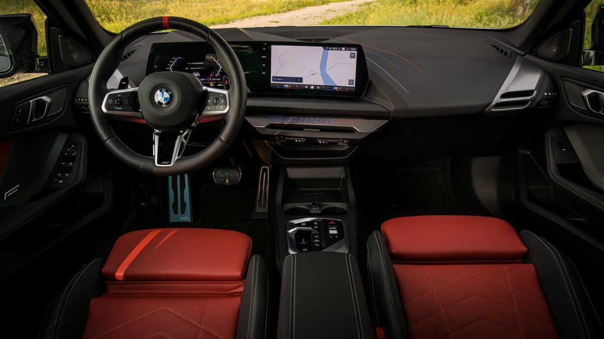 BMW M235 xDrive Gran Coupe 2025 - review