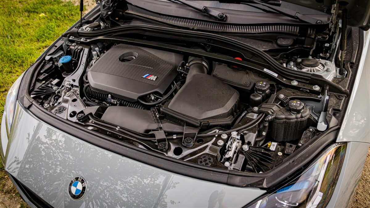 BMW M235 xDrive Gran Coupe 2025 - review