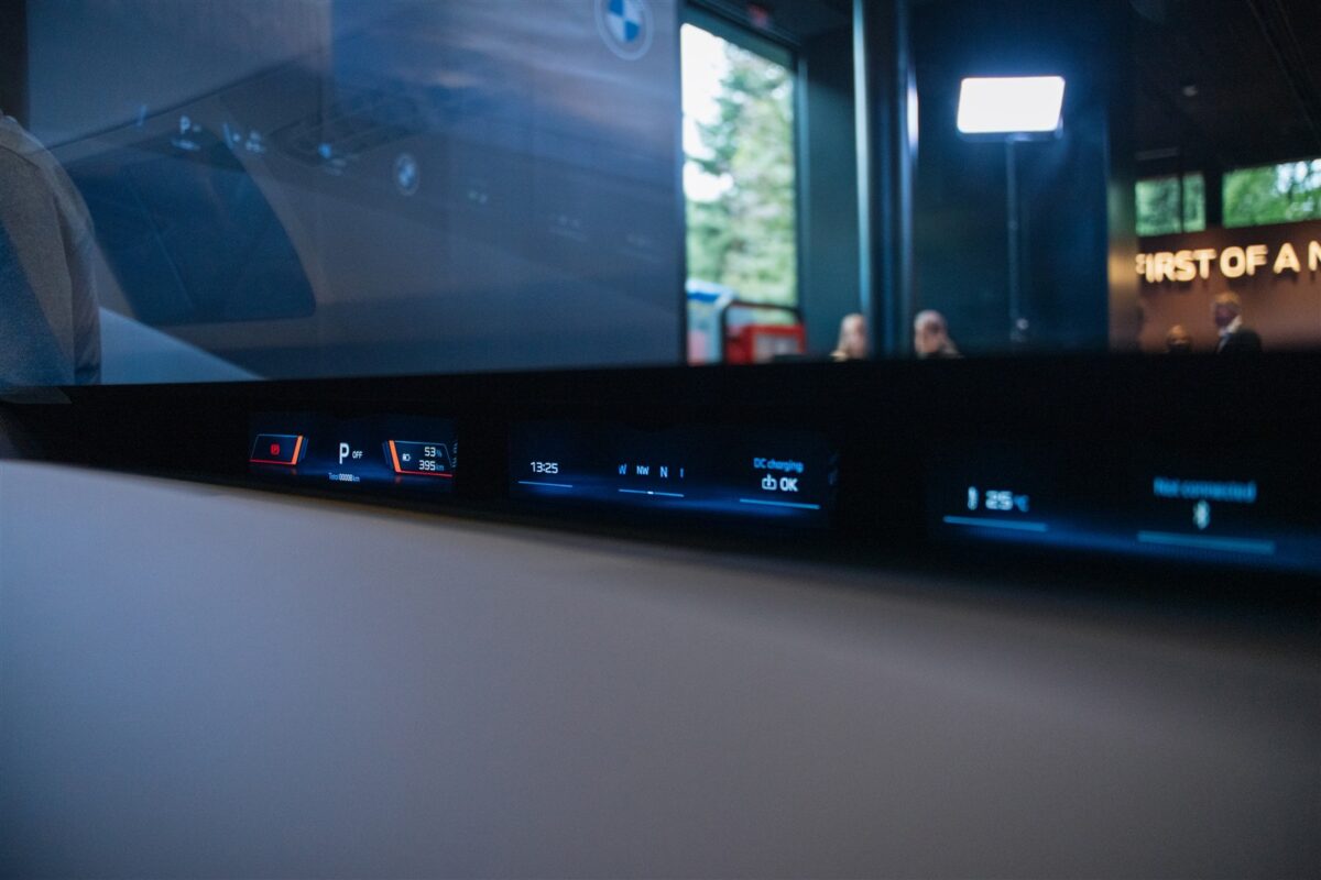 BMW iX3 prezentat in Romania in avanpremiera