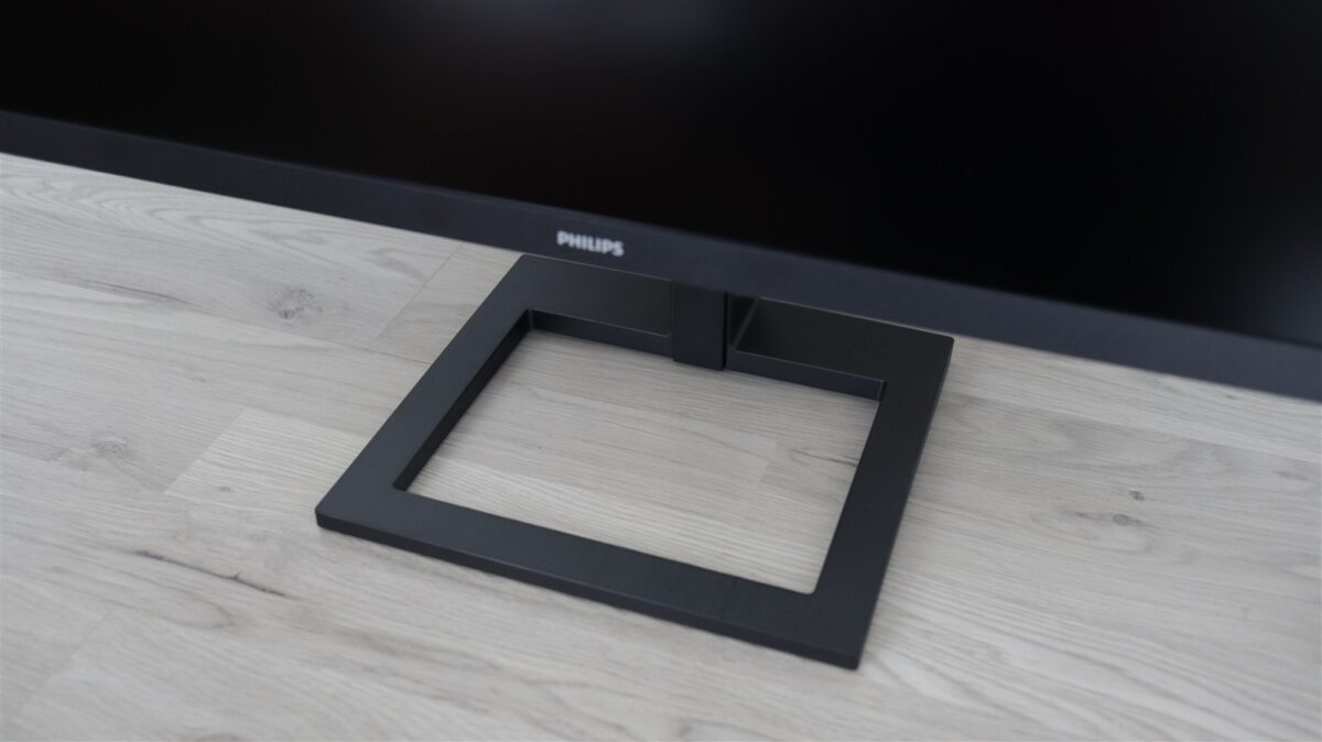 Monitor office 4K Philips 27E1N1900T - review