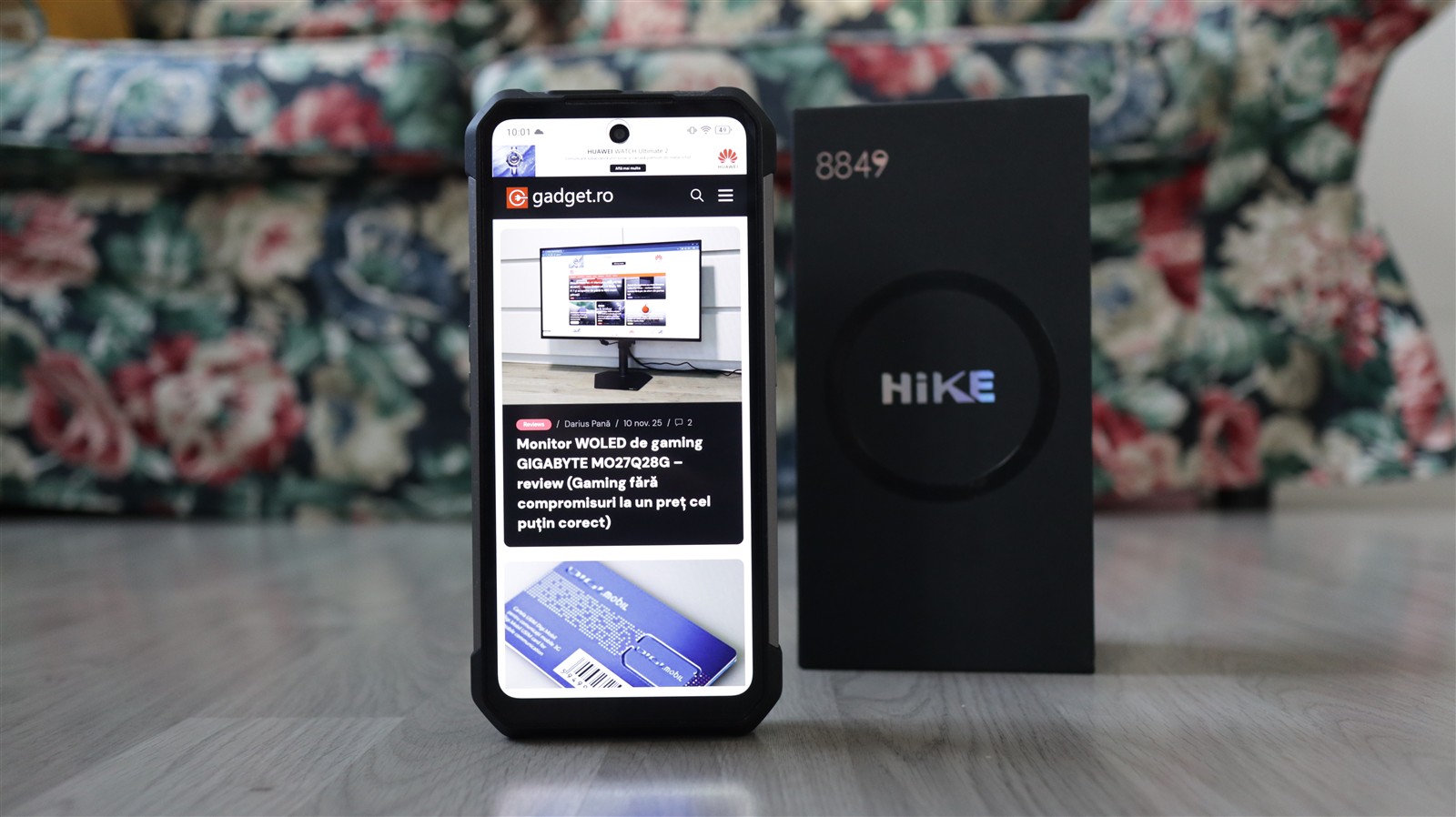 8849 Hike – review (Telefon rugged cu baterie de 23800 mAh, lanternă de 1200 Lumeni ce luminează la 200 m, lumină puternică de camping, cameră IR, ventilator și altele…)