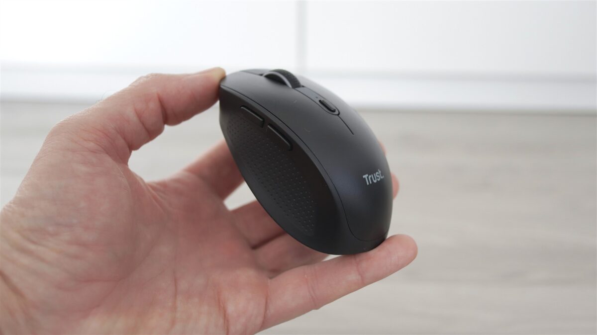 Mouse Trust OZAA Compact - review