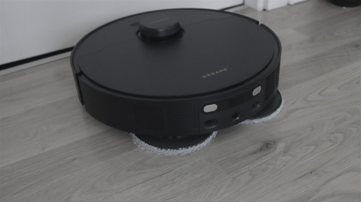 Robot de aspirare cu mop Dreame L40s Pro Ultra - review