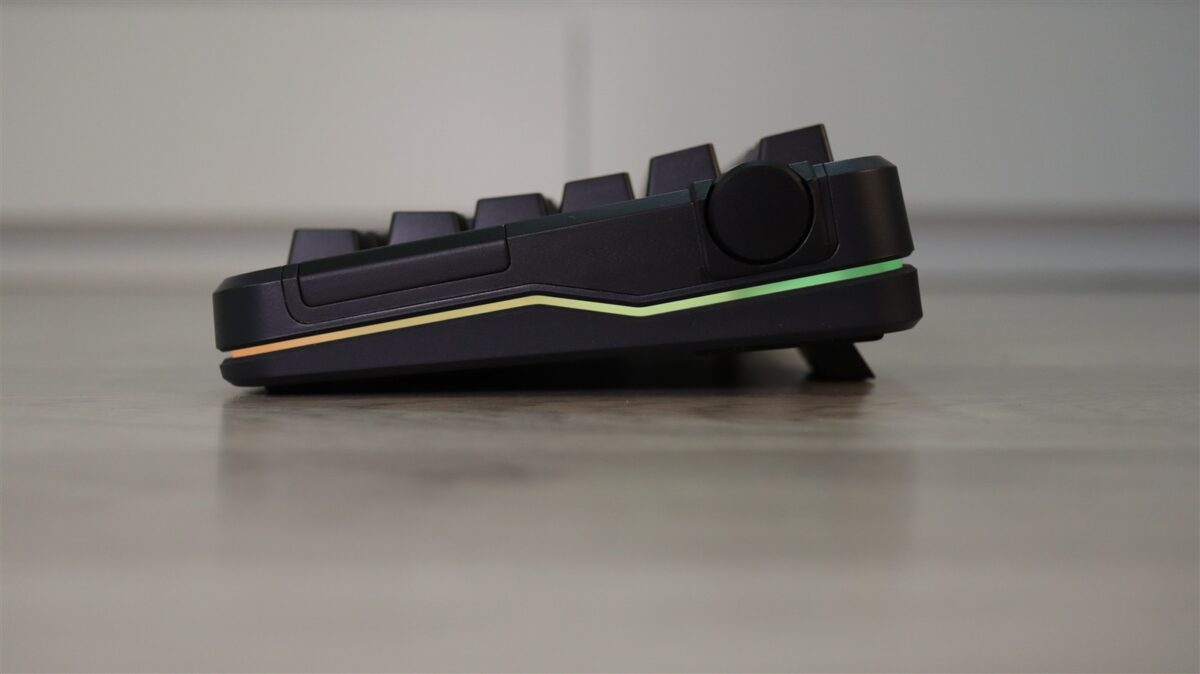 Tastatura gaming wireless MCHOSE X75 TKL - review