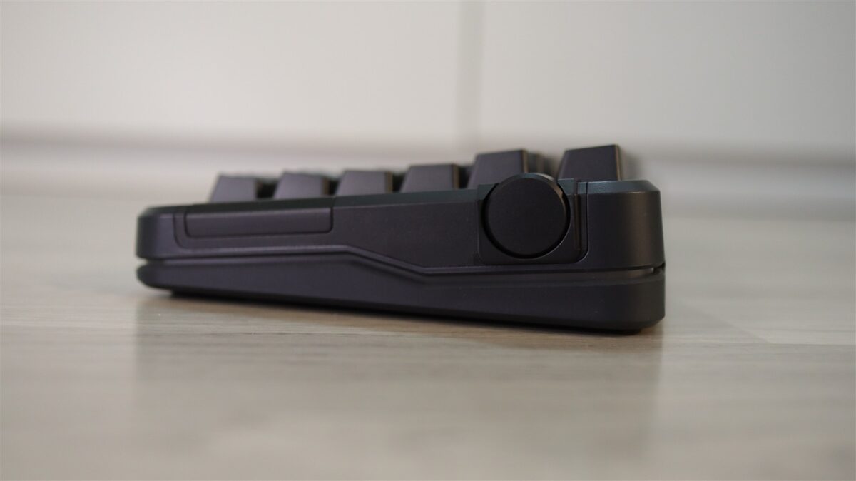 Tastatura gaming wireless MCHOSE X75 TKL - review