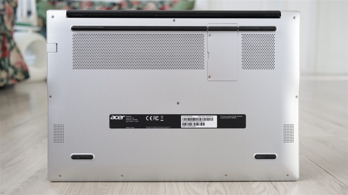Laptop Acer Aspire Lite 16 AL16-54P - prezentare