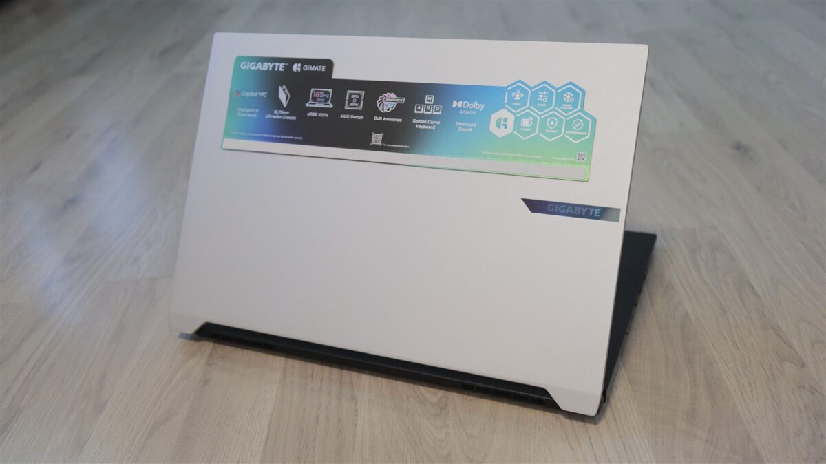 Laptop GIGABYTE AERO X16 Copilot+ PC (EG61H) - review
