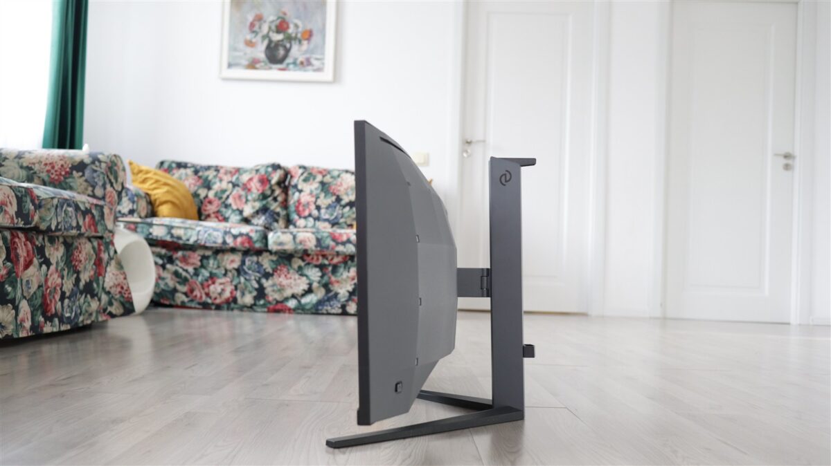 Monitor curbat de gaming QD-OLED Philips Evnia 34M2C6500 - review