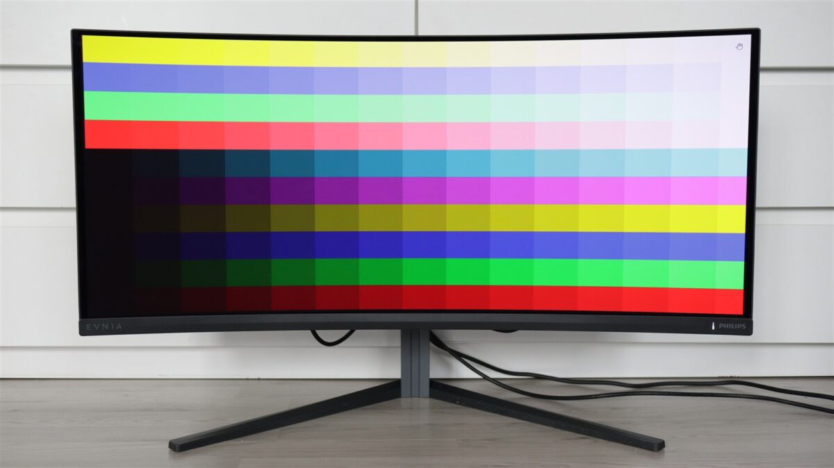 Monitor curbat de gaming QD-OLED Philips Evnia 34M2C6500 - review