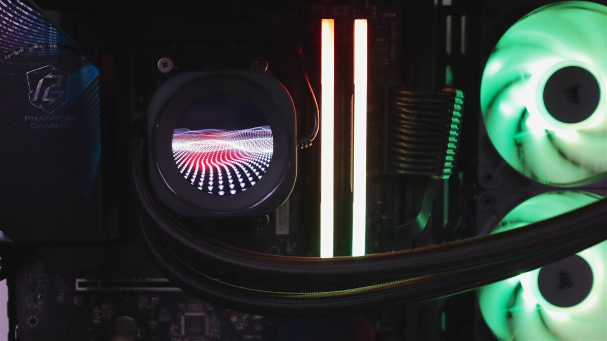 PC cu procesor AMD Ryzen 5 7500X3D - review