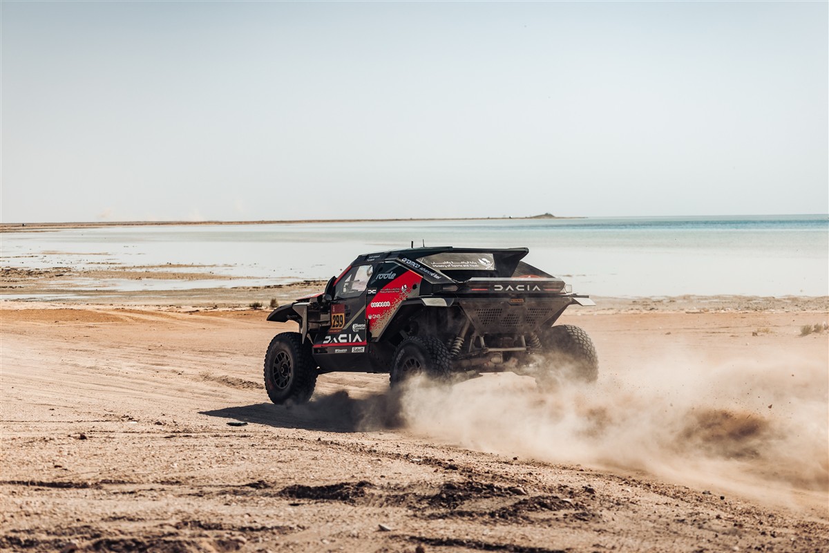 Dacia Sandriders campioana la Dakar 2026