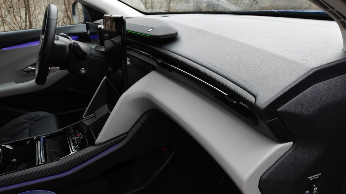 Ford Explorer EV Premium AWD - Review