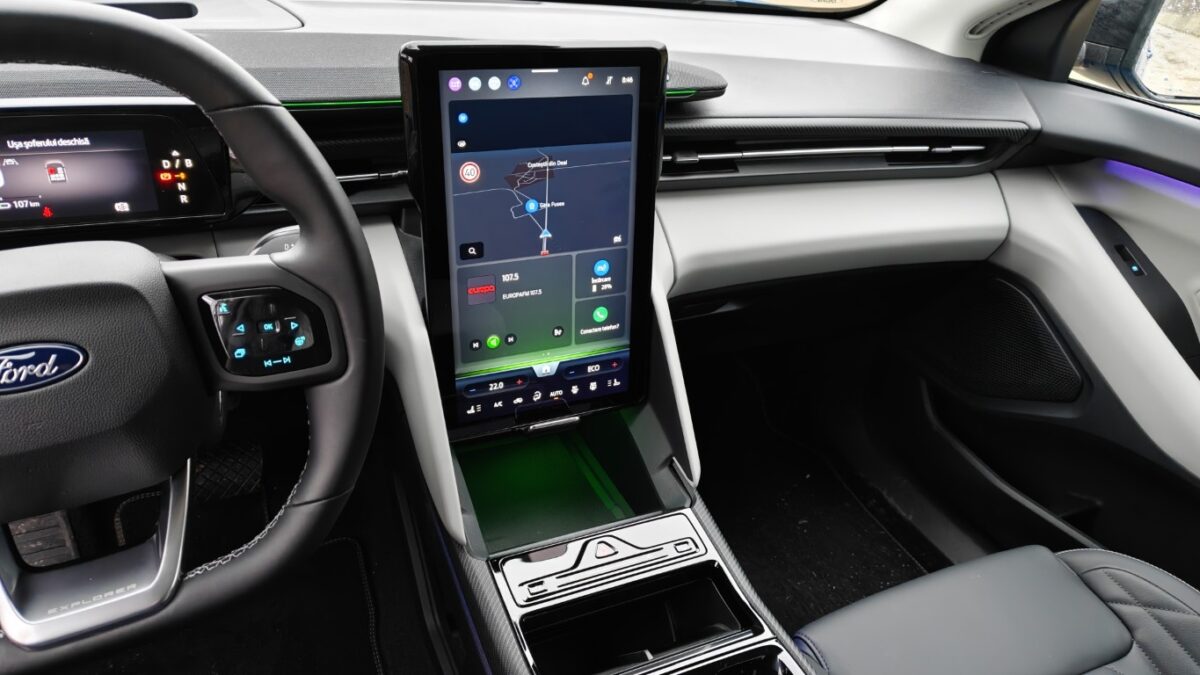 Ford Explorer EV Premium AWD - Review