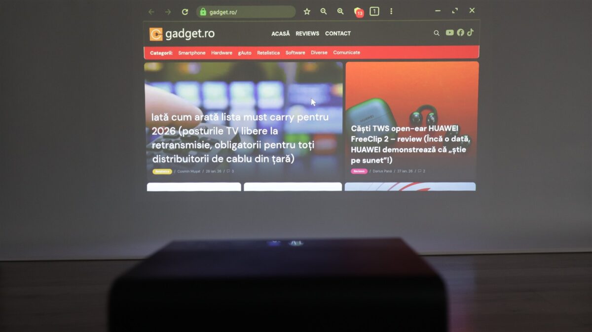 Proiector smart 4K BenQ GP520 - review