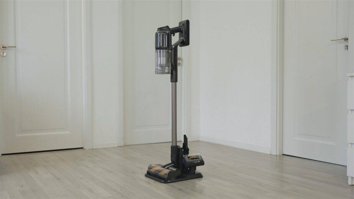 Aspirator vertical Dreame R20 Ultra VRV57F - review